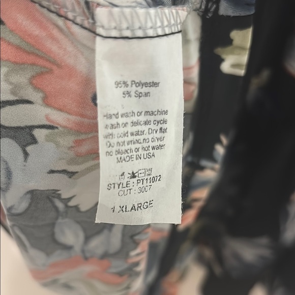 Women’s Floral Tank Top Flowy Plus Size - Picture 5 of 6